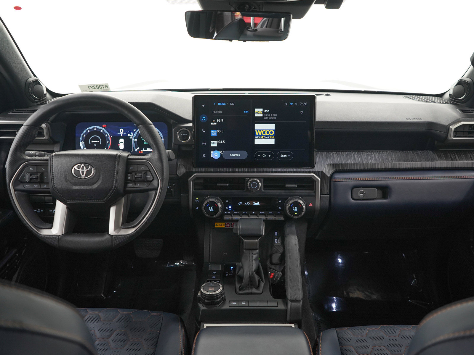 Certified 2026 Toyota 4Runner Platinum AWD/4WD image 16
