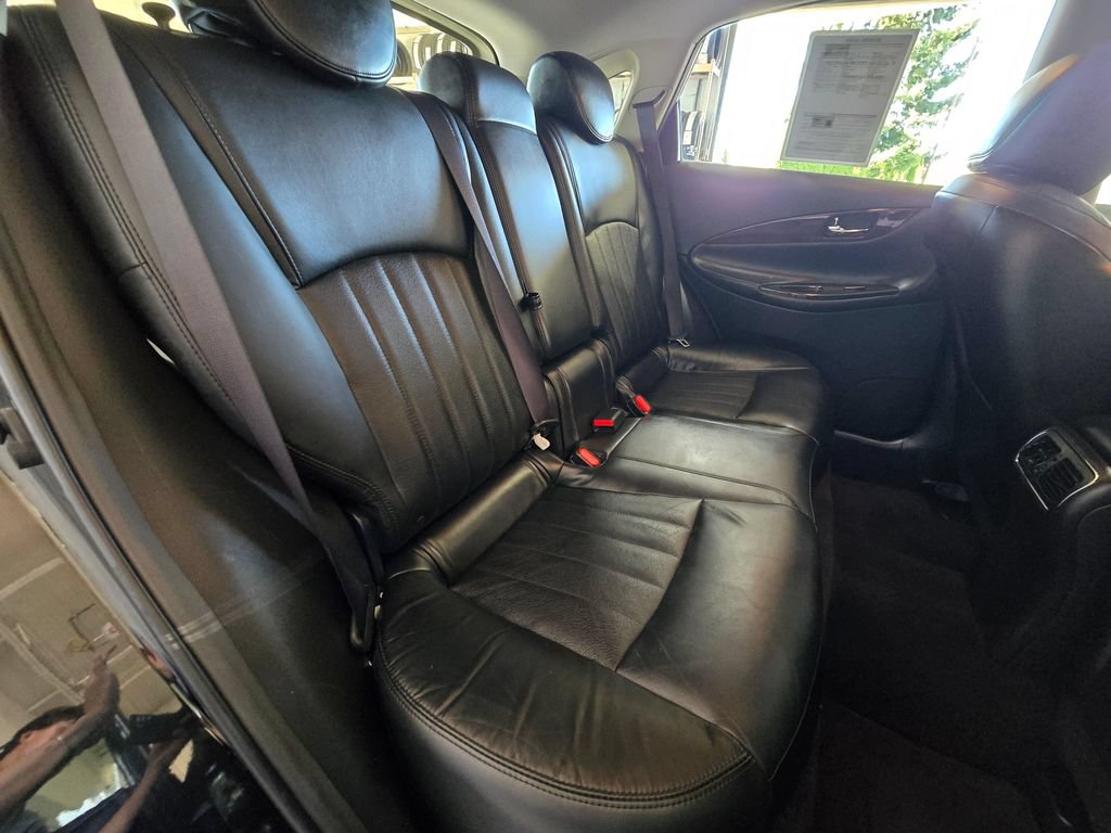 Used 2016 INFINITI QX50 AWD w/ Premium Package image 28