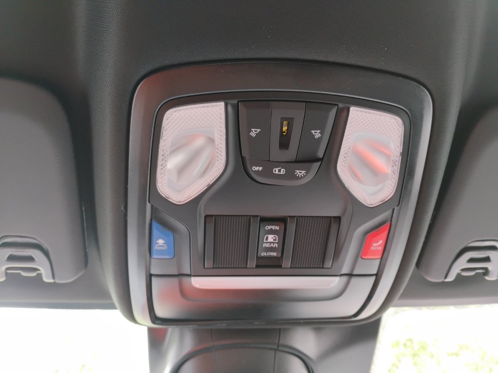 New 2026 RAM 2500 Tradesman AWD/4WD image 39