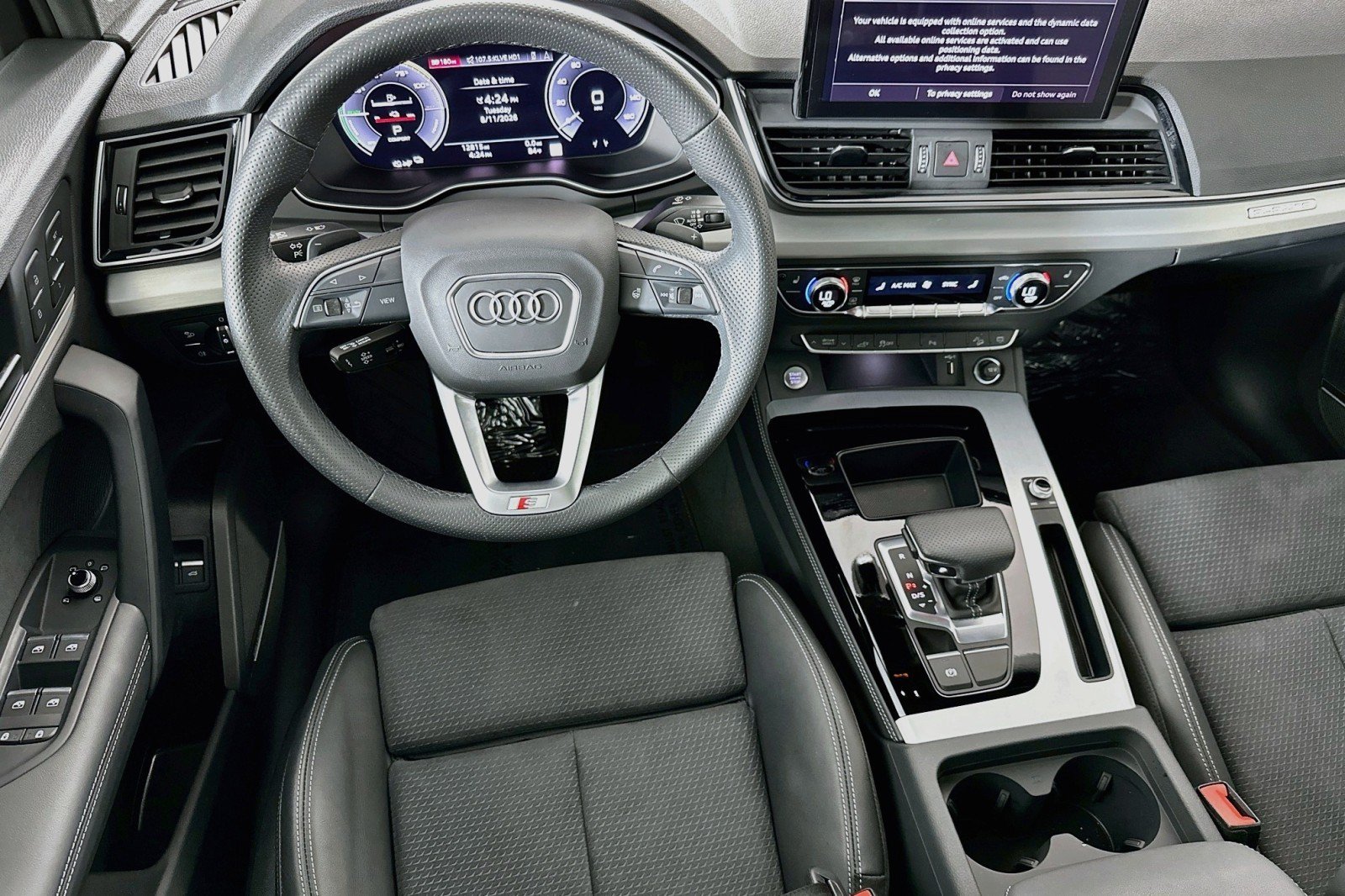 Used 2024 Audi Q5 e Premium Plus w/ Premium Plus Package AWD/4WD image 5