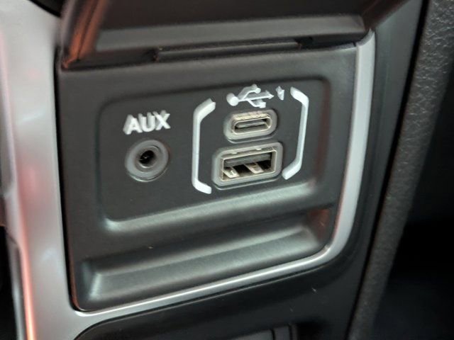 New 2026 Jeep Gladiator Willys image 17