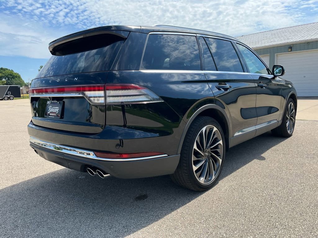 Used 2022 Lincoln Aviator Reserve w/ Equipment Group 201A image 6