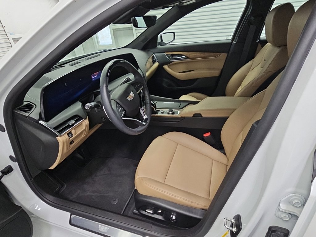 Certified 2025 Cadillac CT5 Premium Luxury w/ Technology Package RWD image 11