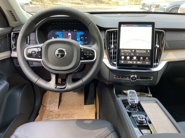 New 2026 Volvo XC90 B6 Plus w/ Protection Package AWD/4WD image 13