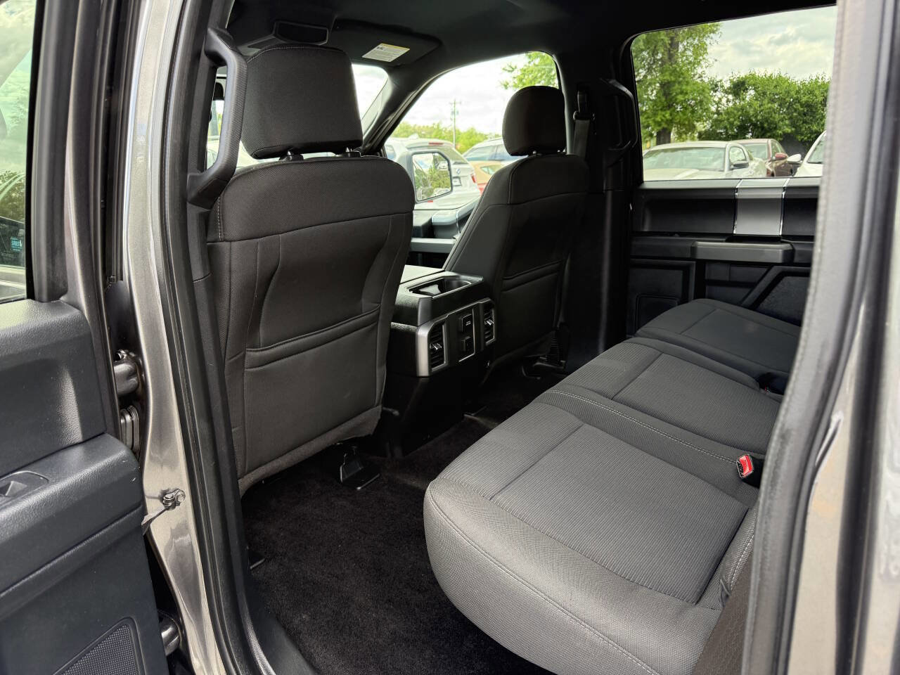 Used 2015 Ford F150 XLT w/ Equipment Group 302A Luxury RWD image 10