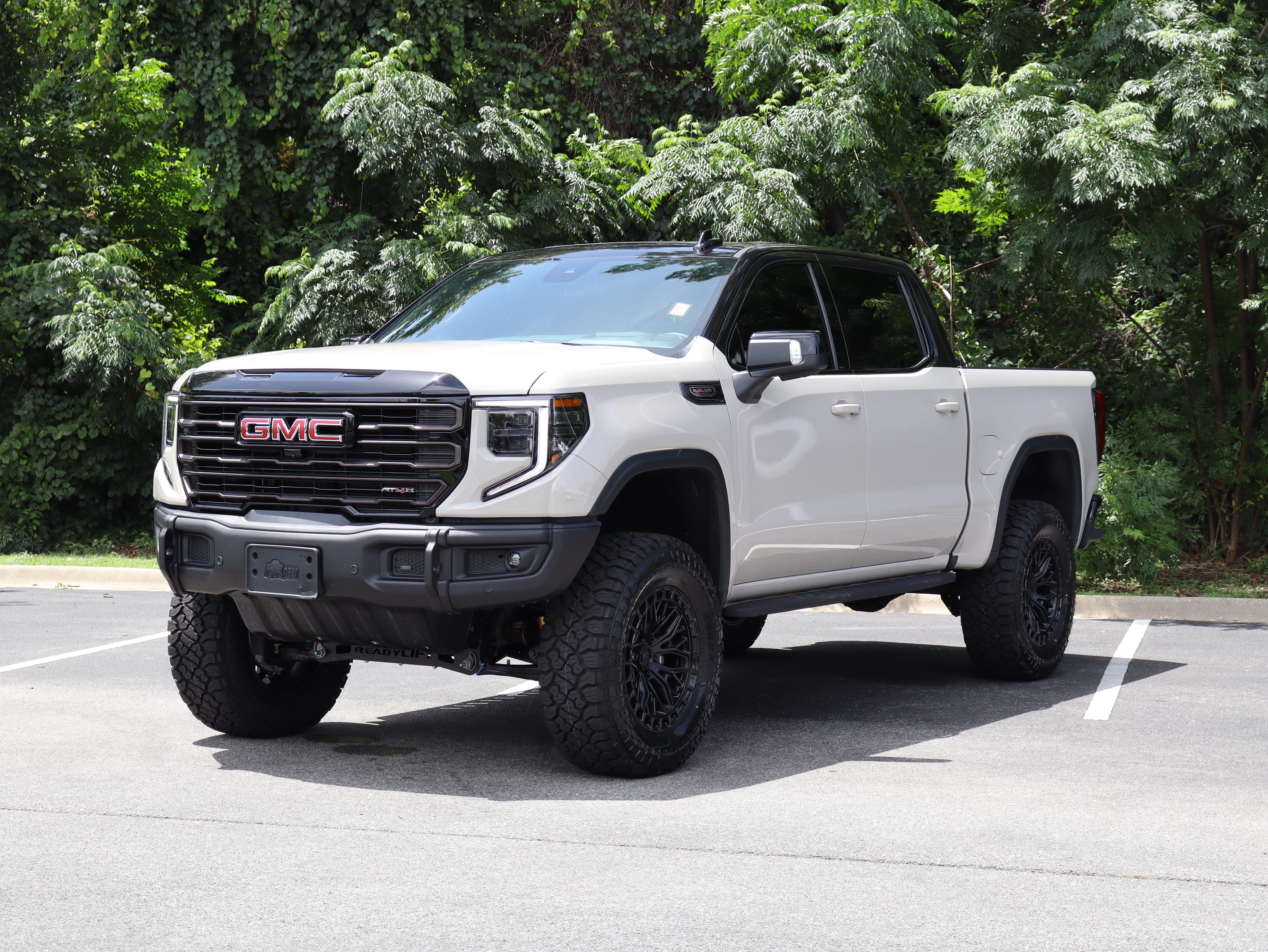 Used 2026 GMC Sierra 1500 AT4X AWD/4WD image 5
