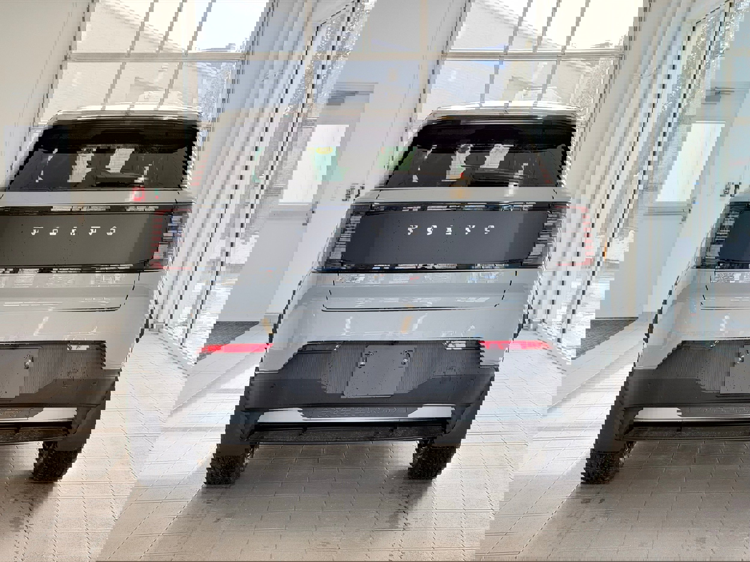 New 2026 Volvo EX30 Cross Country Ultra w/ Protection Package Premier image 8