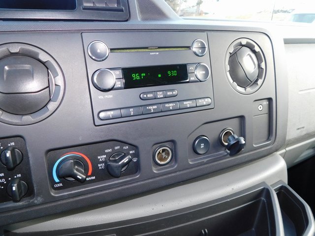 Used 2012 Ford E-350 and Econoline 350 XLT image 31