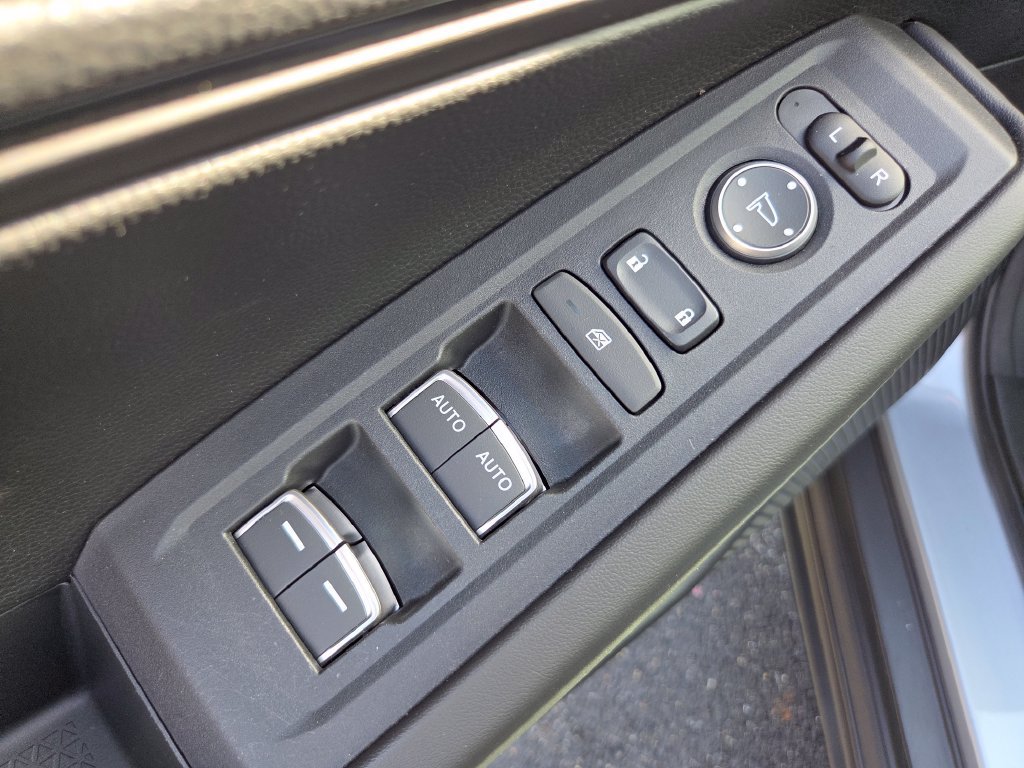 Used 2025 Honda Accord LX image 27