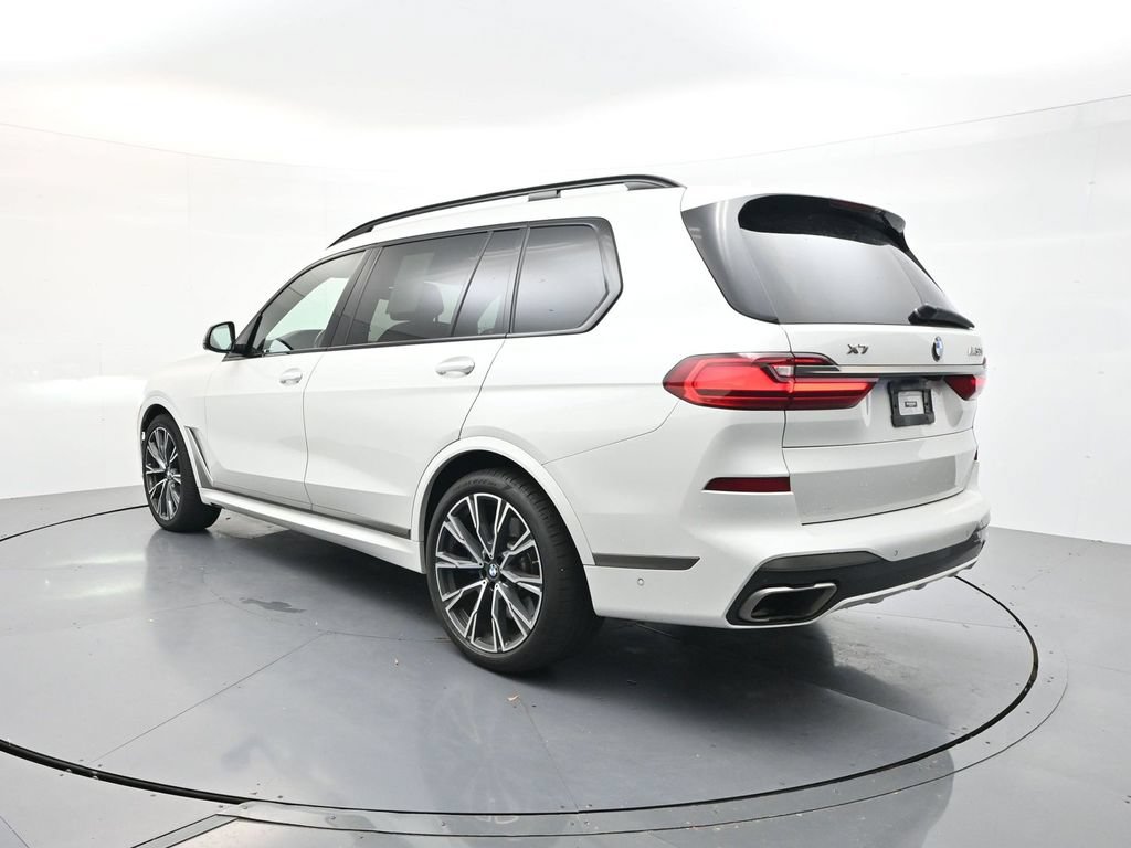 Used 2022 BMW X7 M50i AWD/4WD image 5