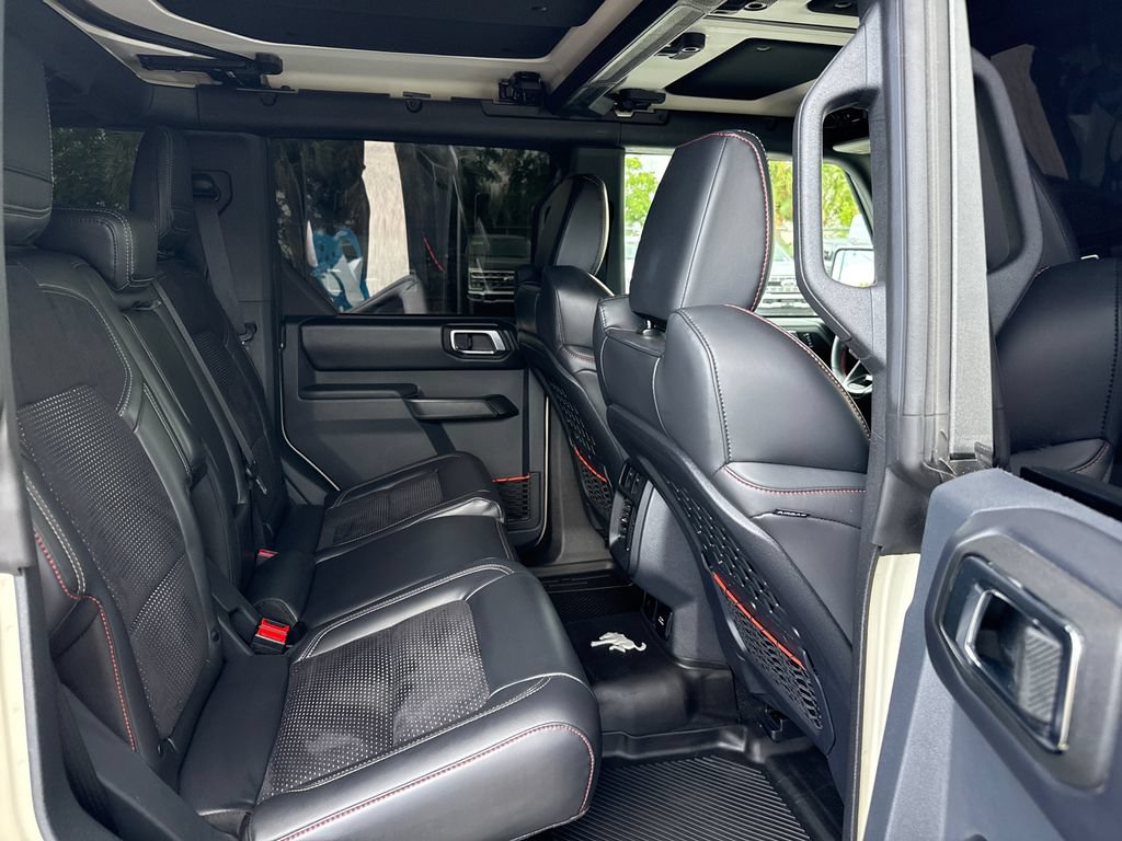Certified 2025 Ford Bronco Raptor w/ Interior Carbon Fiber Pack AWD/4WD image 29