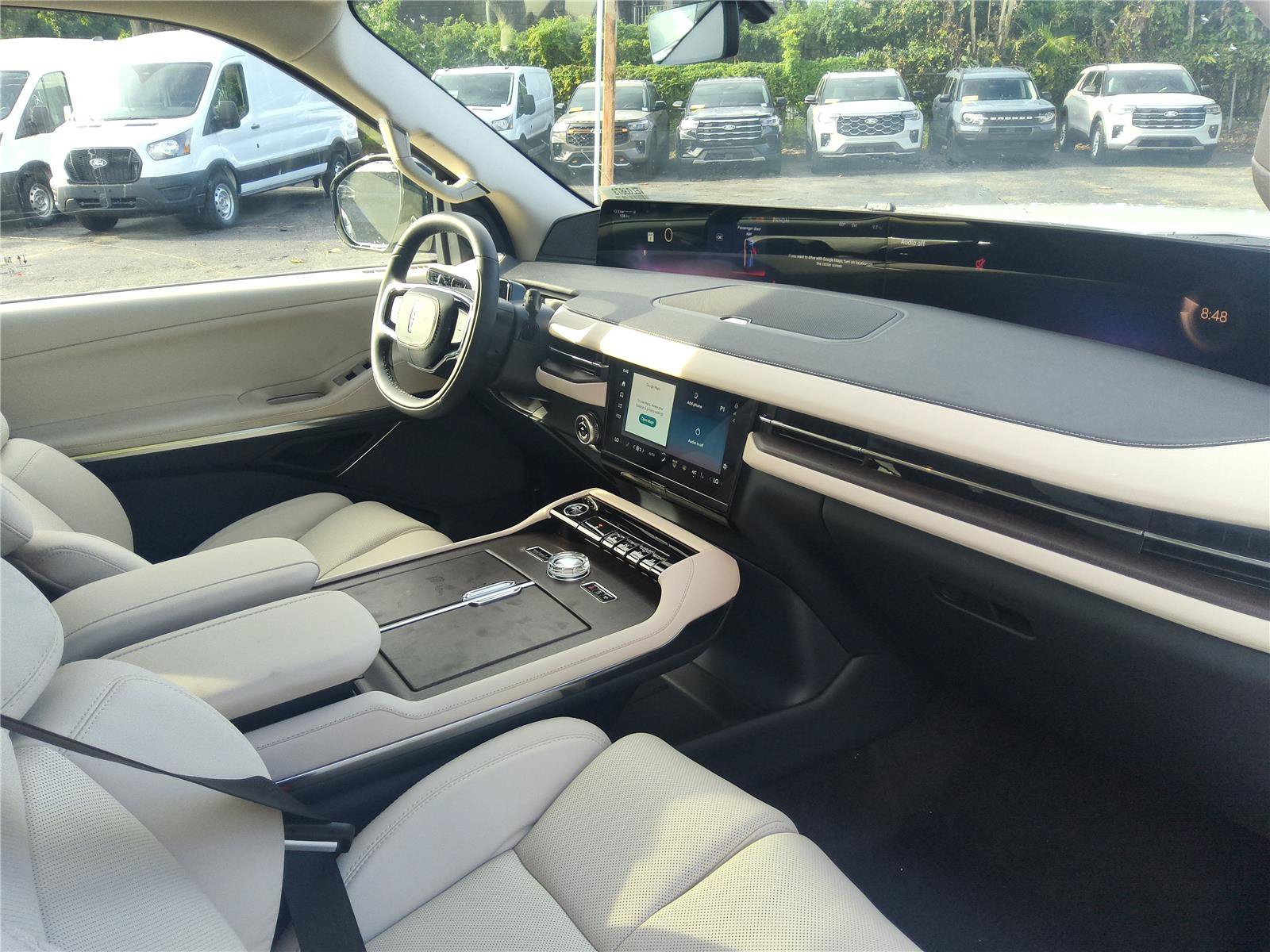 New 2027 Lincoln Navigator Reserve AWD/4WD image 32