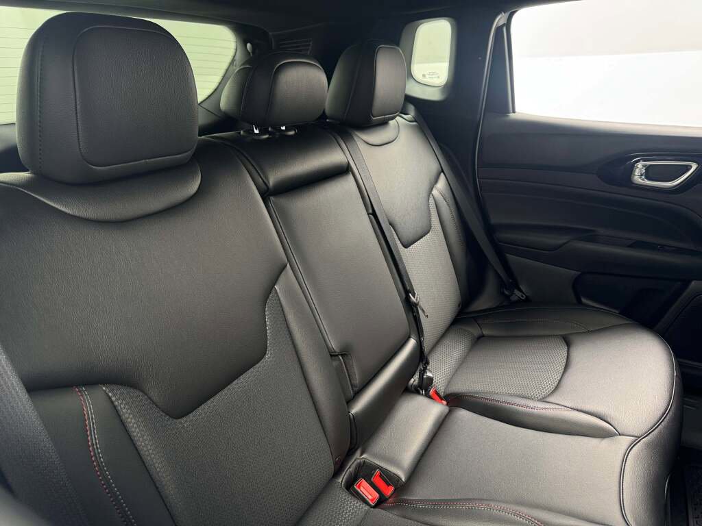 New 2026 Jeep Compass Trailhawk image 22
