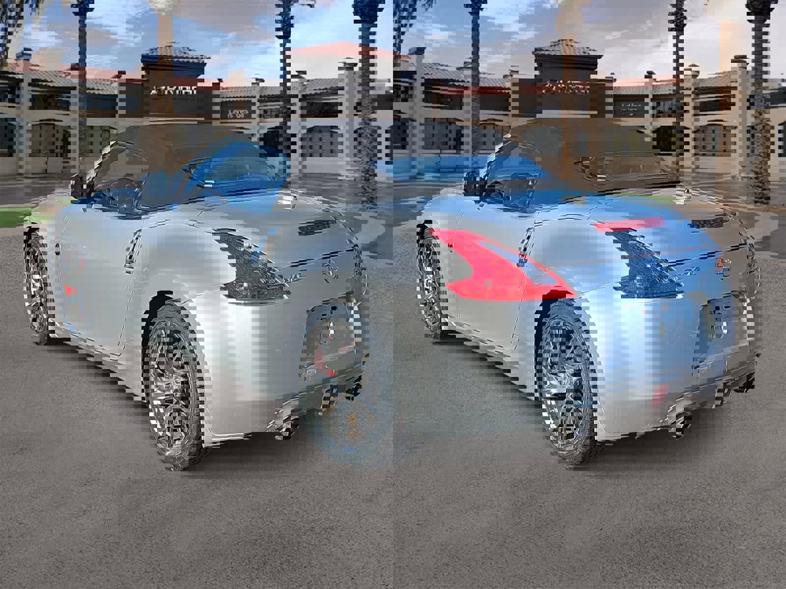 Used 2013 Nissan 370Z Touring w/ Sport Pkg image 6