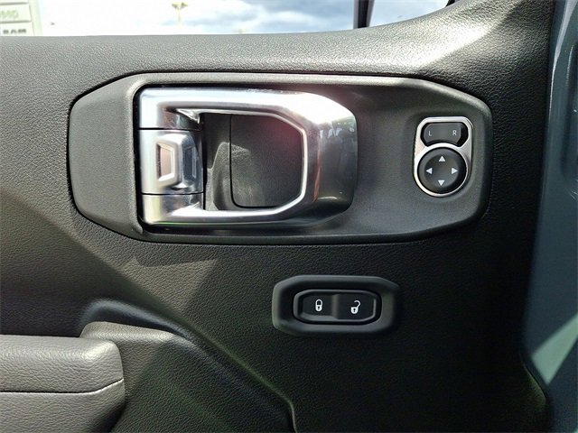 New 2025 Jeep Wrangler Rubicon w/ Convenience Group image 9