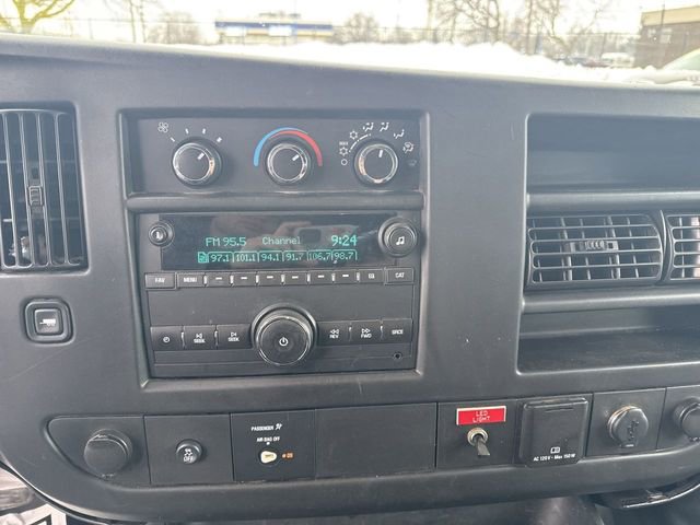 Used 2016 Chevrolet Express 3500 Work Van image 20