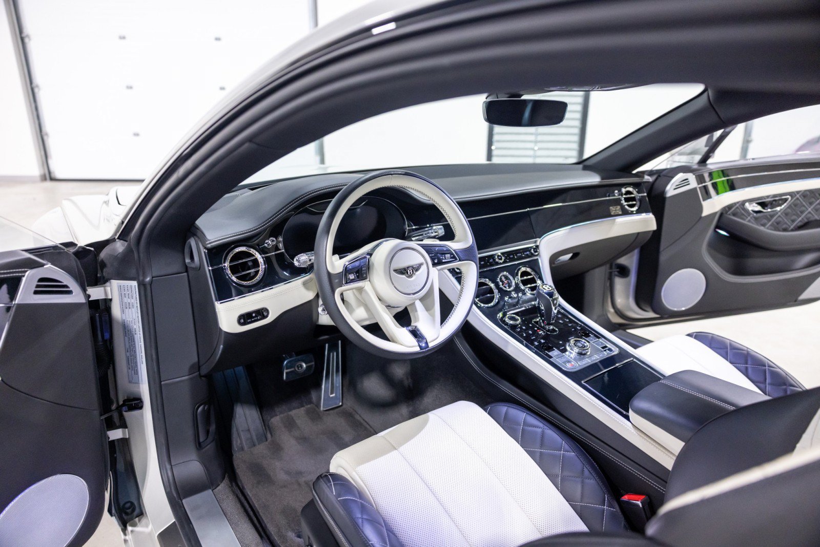 Used 2020 Bentley Continental GT First Edition AWD/4WD image 37