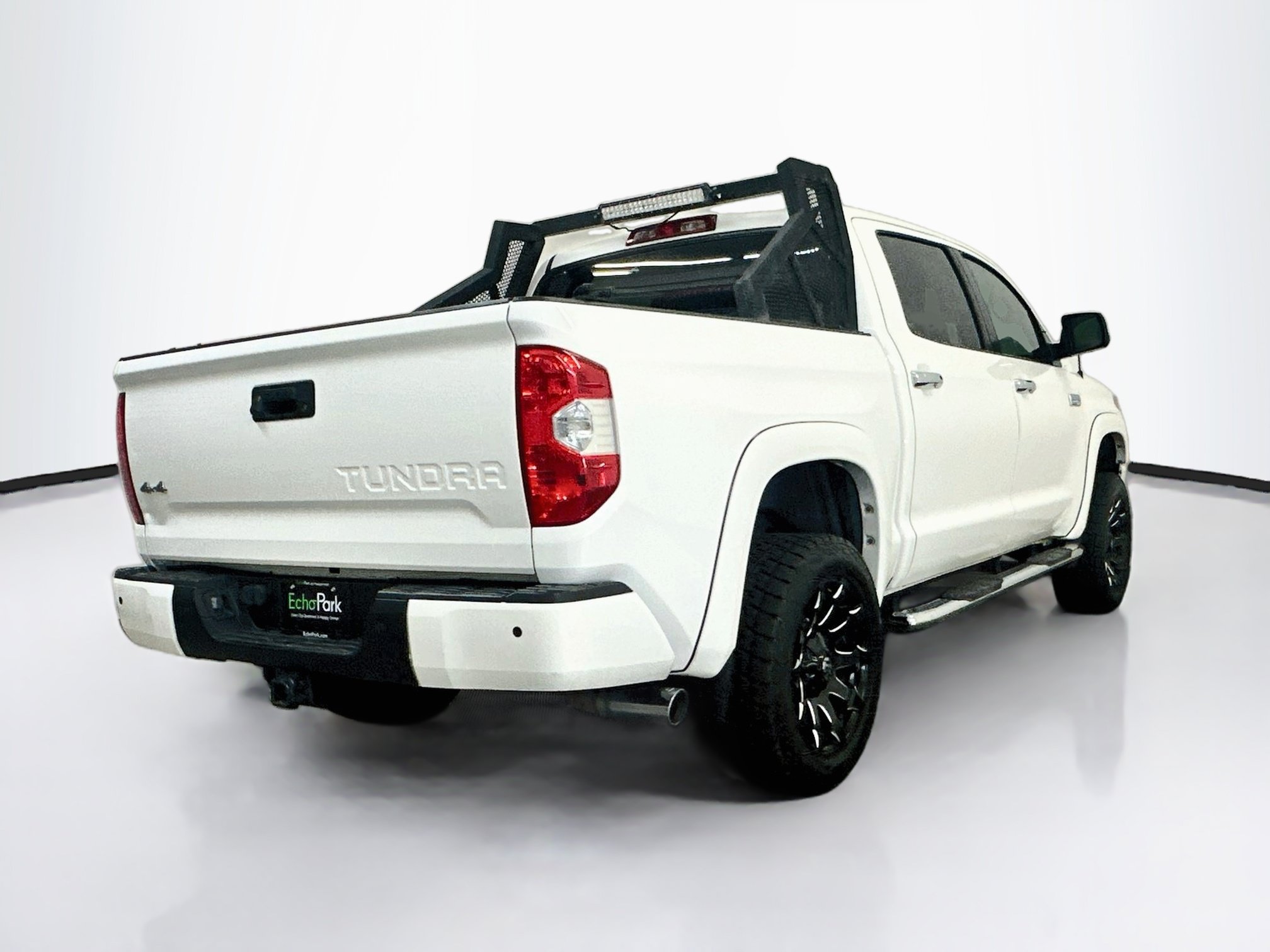 Used 2017 Toyota Tundra Platinum AWD/4WD image 9