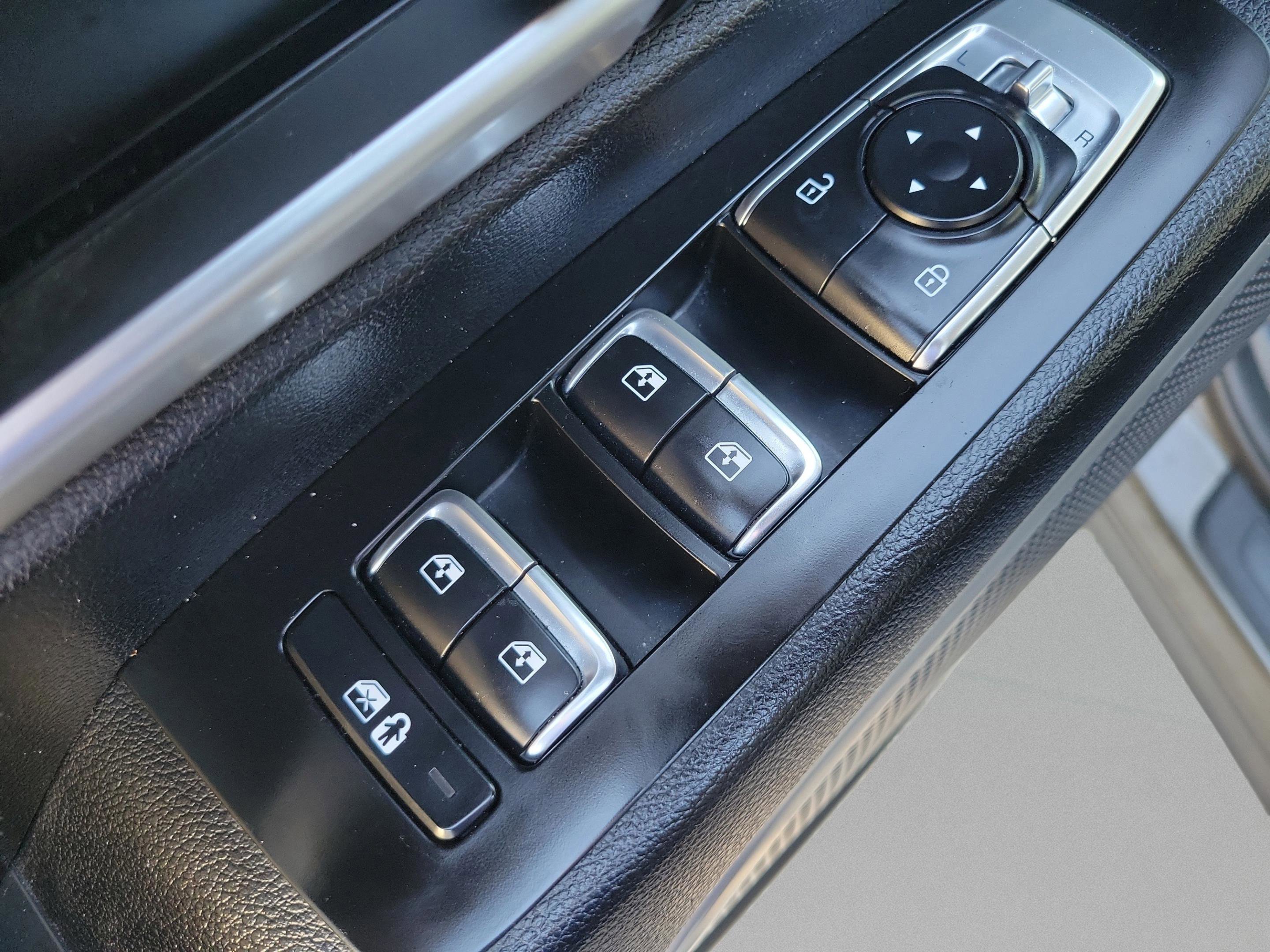 Used 2023 Kia Telluride S FWD image 15