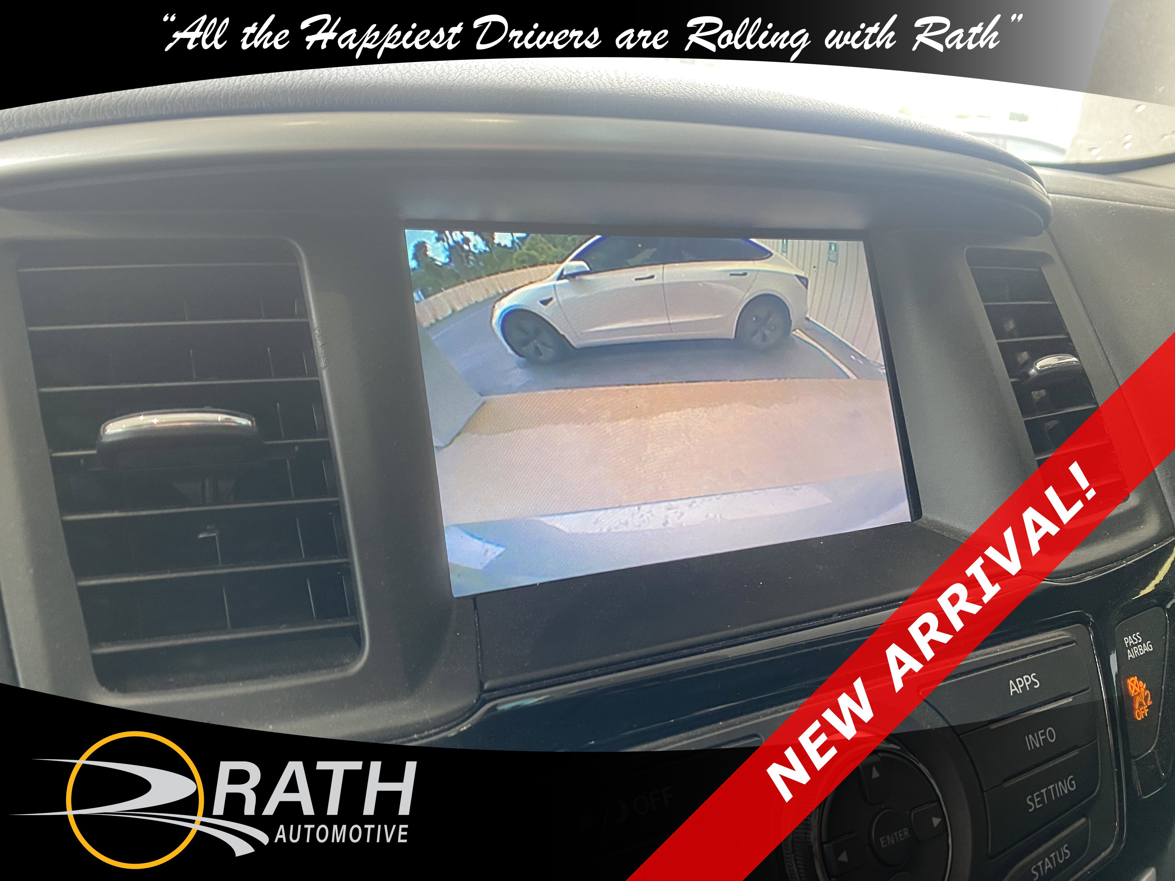 Used 2020 Nissan Pathfinder S FWD image 14
