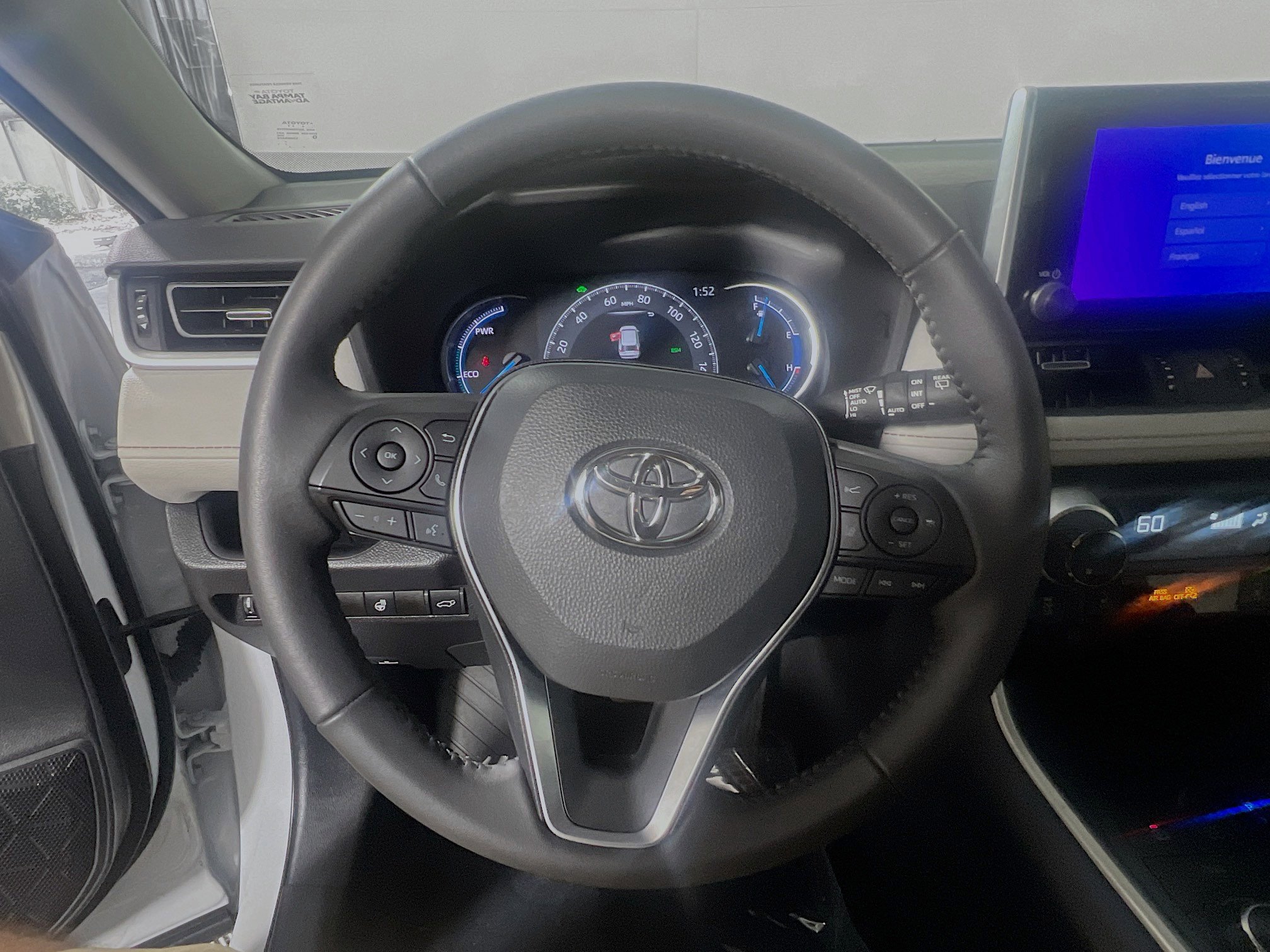Used 2025 Toyota RAV4 XLE Premium w/ Weather Package AWD/4WD image 18