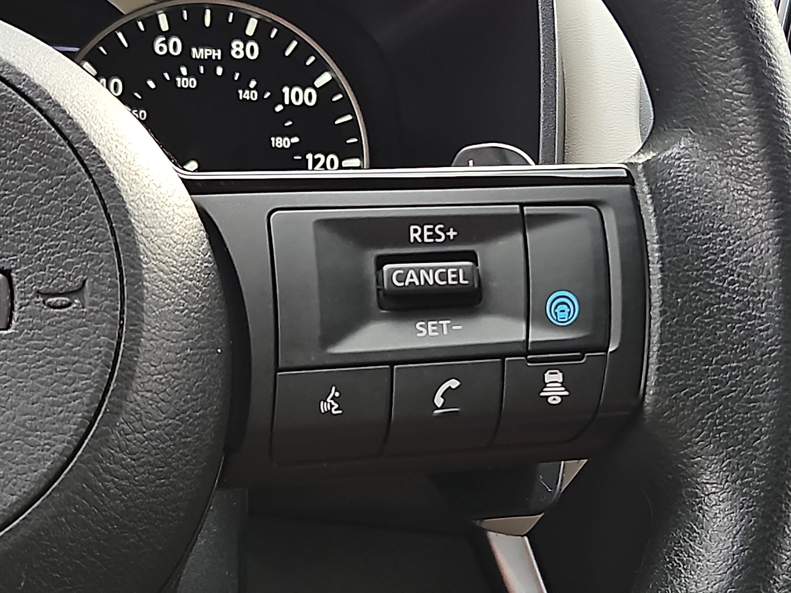 Certified 2023 Nissan Rogue SV AWD/4WD image 20