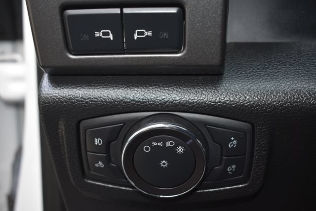 Used 2018 Ford F150 XLT w/ Equipment Group 302A Luxury AWD/4WD image 19