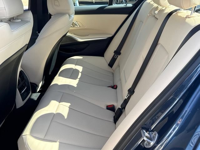 New 2026 BMW 330i Sedan w/ Premium Package RWD image 27