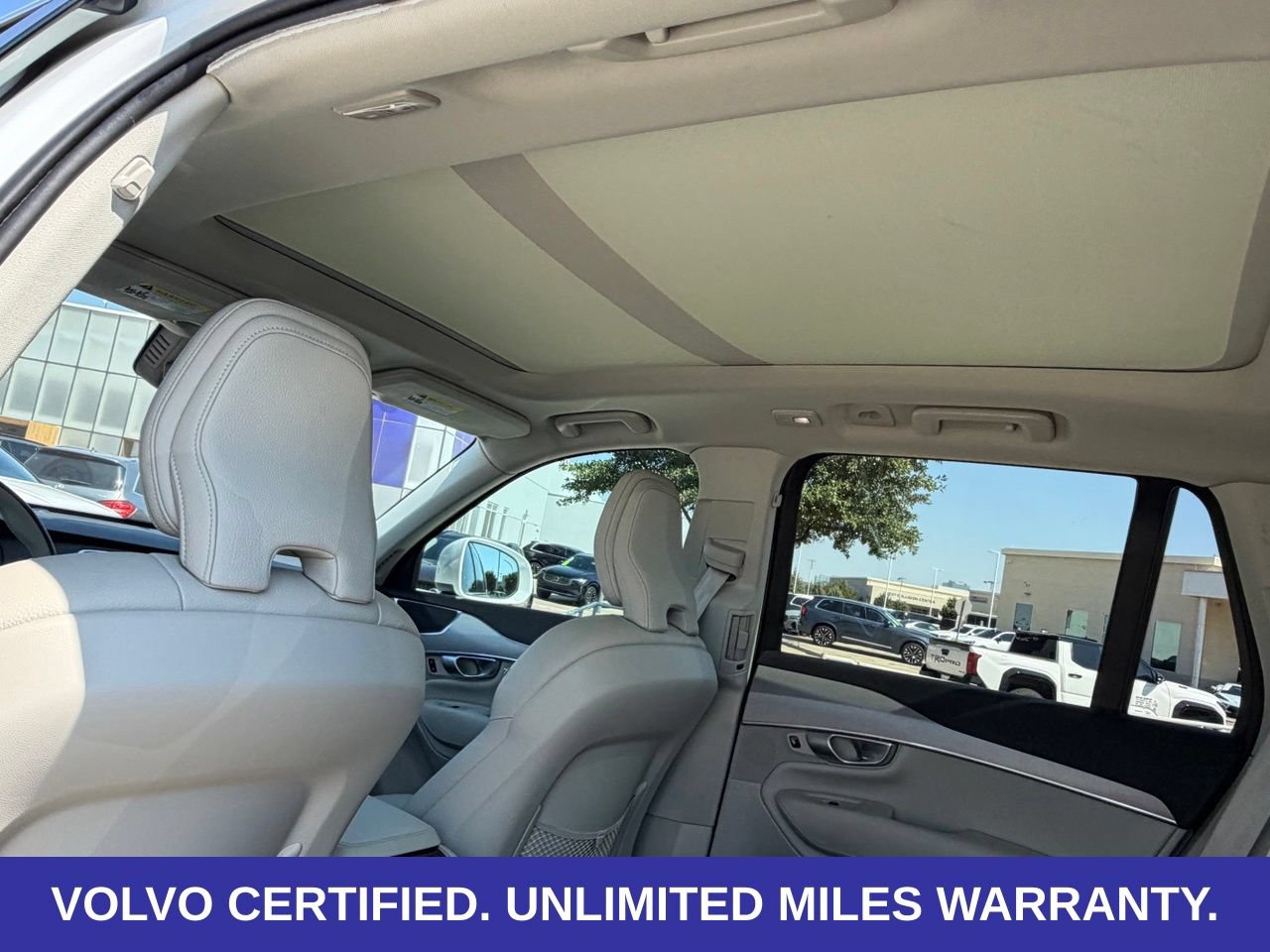Certified 2024 Volvo XC90 B5 Core w/ Protection Package Premier AWD/4WD image 31