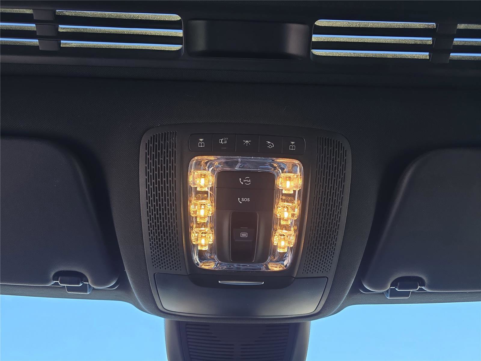 Used 2021 Mercedes-Benz GLS 450 4MATIC image 27