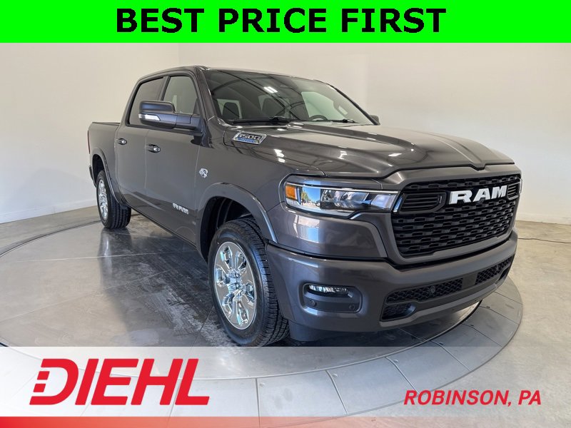 New 2026 RAM 1500 4x4 Crew Cab video 1