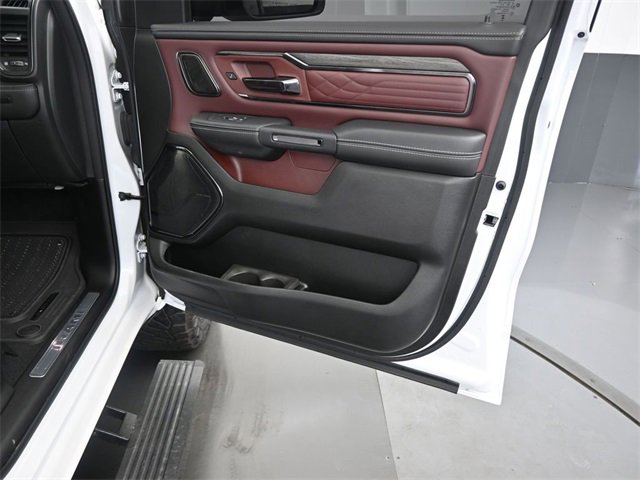 New 2025 RAM 1500 Limited image 23
