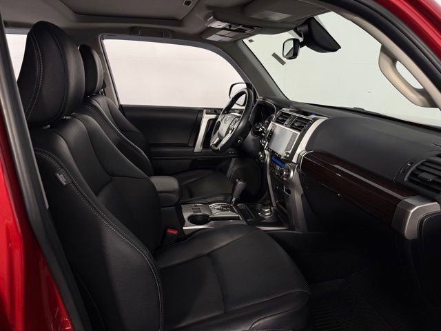 Used 2023 Toyota 4Runner Limited image 15