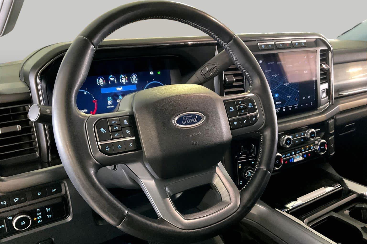 Used 2024 Ford F250 Lariat w/ Lariat Ultimate Package AWD/4WD image 16