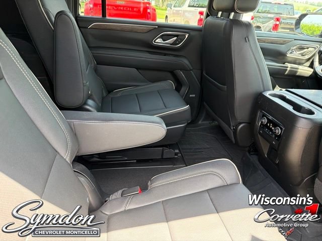 Used 2023 Chevrolet Suburban Premier AWD/4WD image 25
