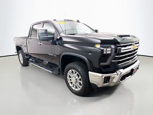 Used 2025 Chevrolet Silverado 2500 LTZ w/ LTZ Premium Package image 1