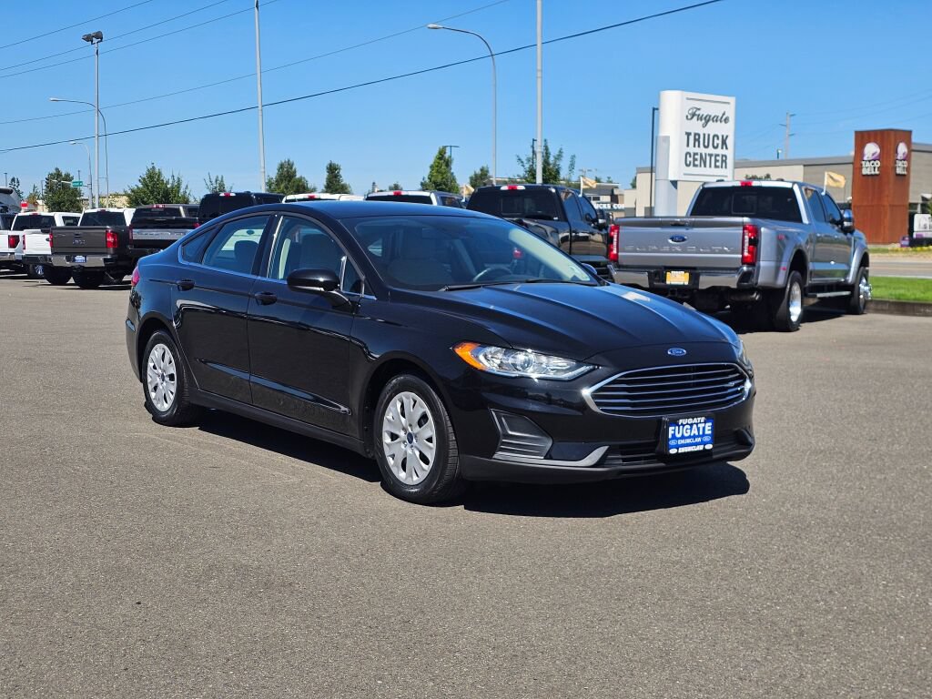 Used 2019 Ford Fusion S FWD image 7