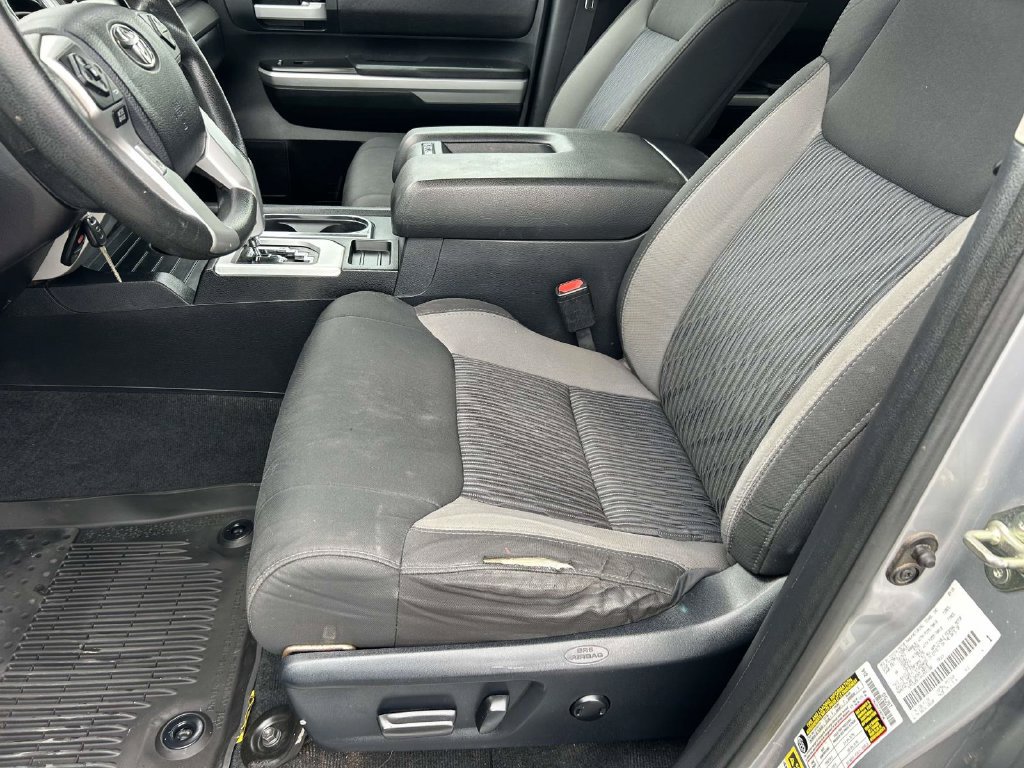 Used 2017 Toyota Tundra SR5 w/ SR5 Upgrade Package AWD/4WD image 20