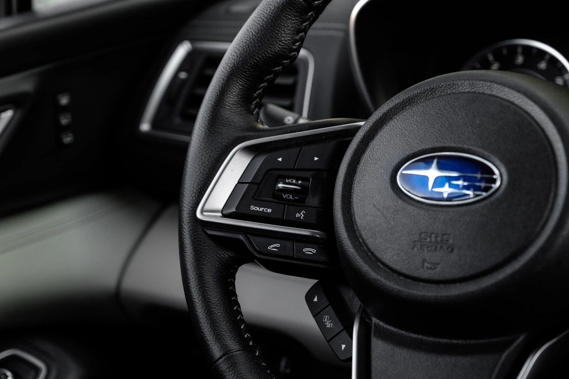 Used 2020 Subaru Ascent Limited image 19