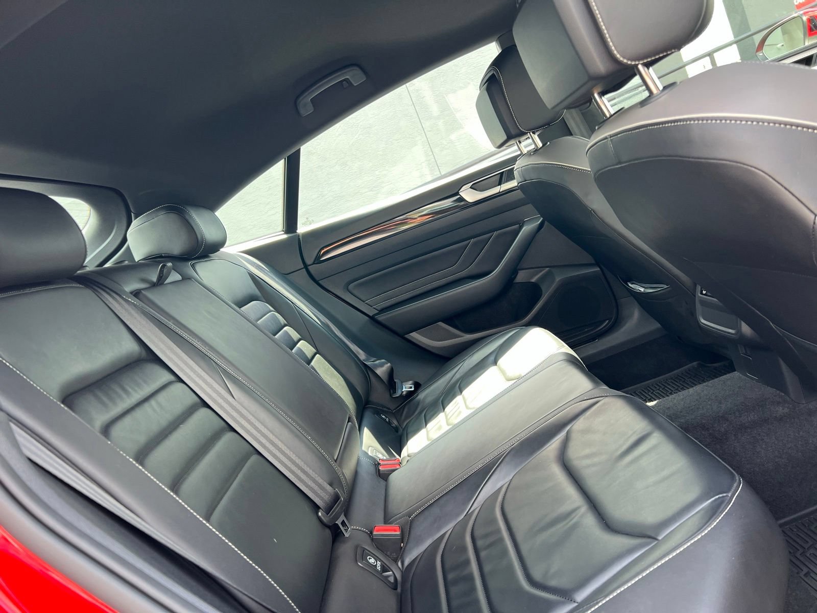 Used 2023 Volkswagen Arteon SEL AWD/4WD image 59