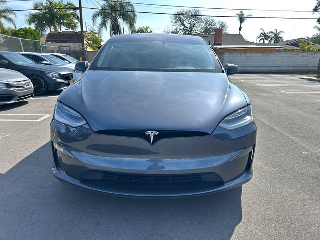 Used 2023 Tesla Model X image 2