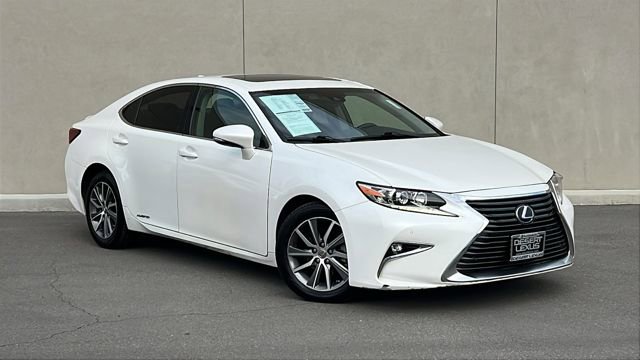 Used 2016 Lexus ES 300h image 1