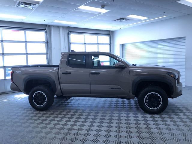 New 2026 Toyota Tacoma TRD Off-Road AWD/4WD image 6