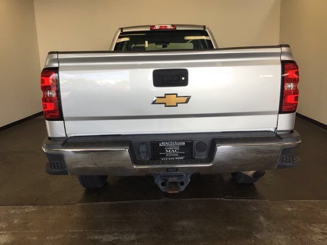 Used 2018 Chevrolet Silverado 2500 W/T RWD image 5