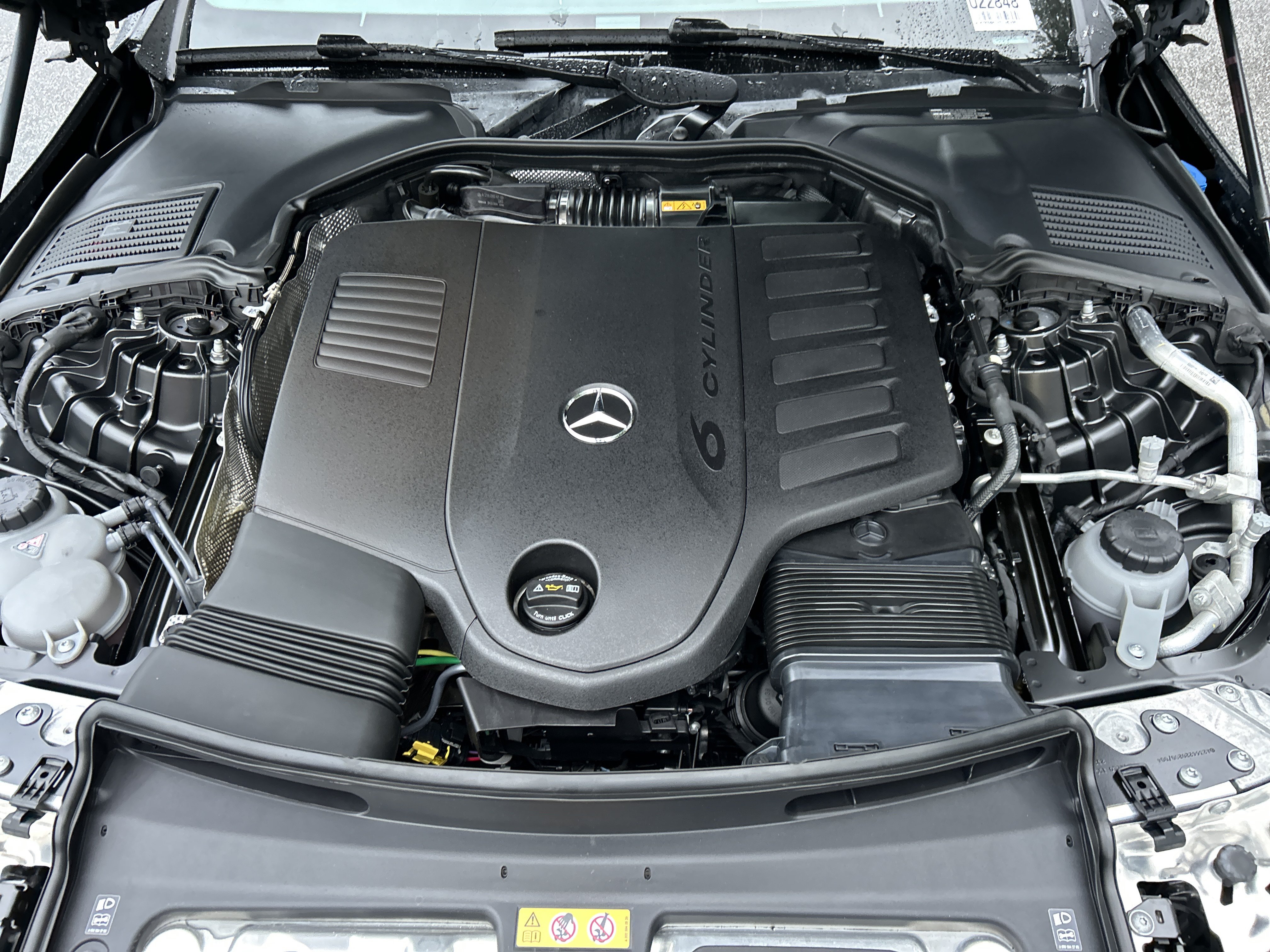 Certified 2024 Mercedes-Benz CLE 450 4MATIC Cabriolet image 62