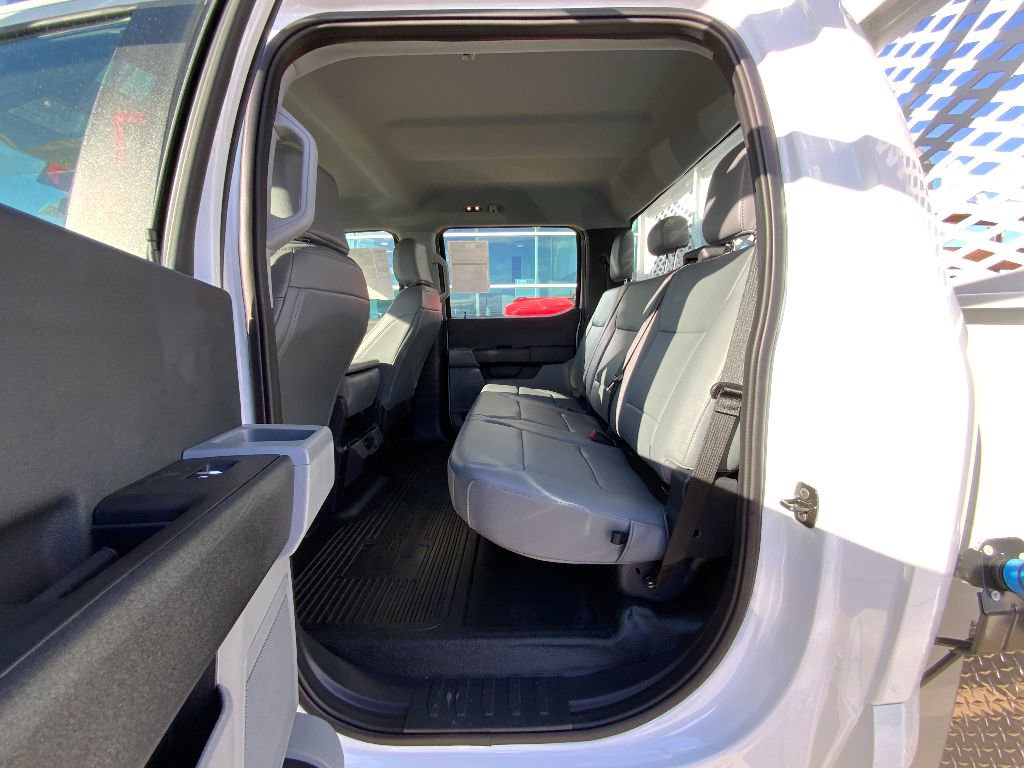 New 2024 Ford F550 2WD Crew Cab Super Duty image 17