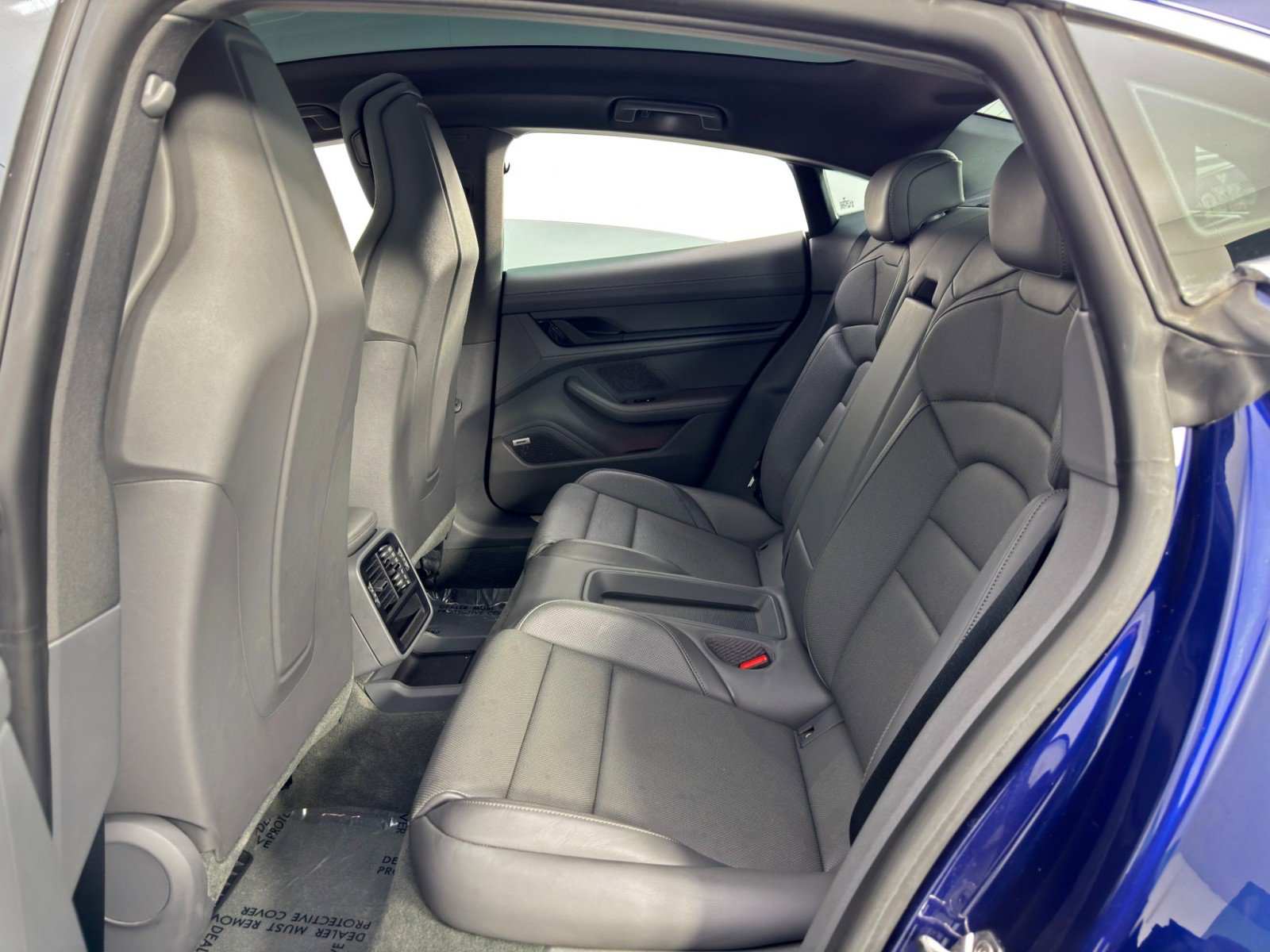 Used 2020 Porsche Taycan 4S w/ Premium Package image 44