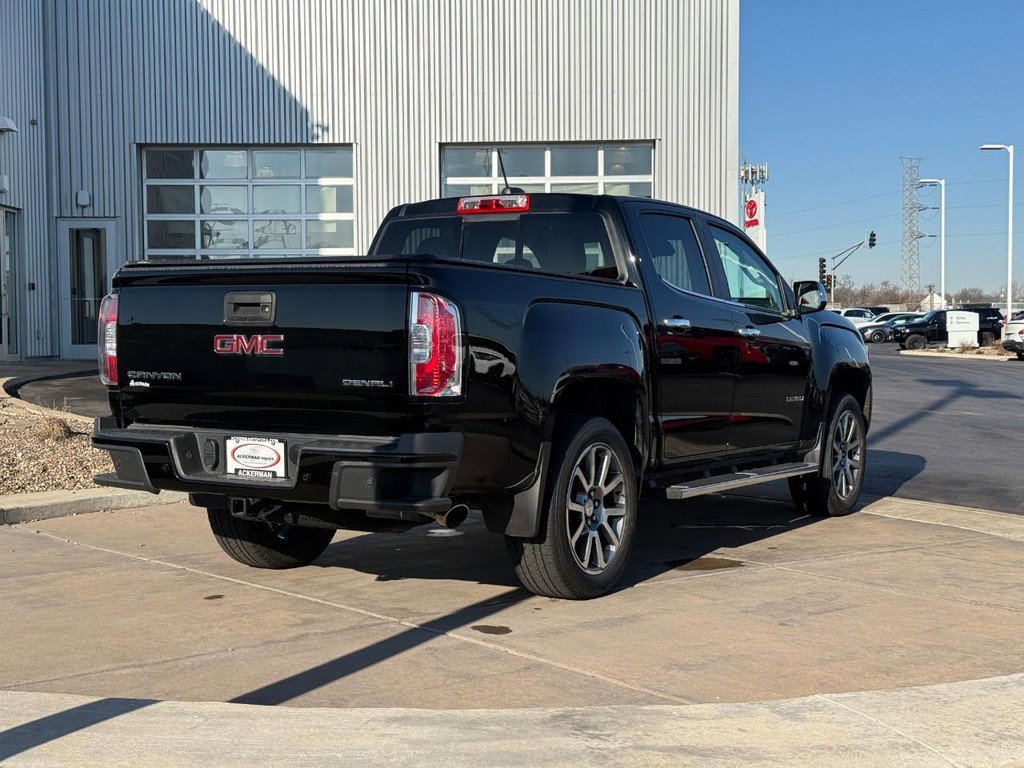 Used 2019 GMC Canyon Denali image 5