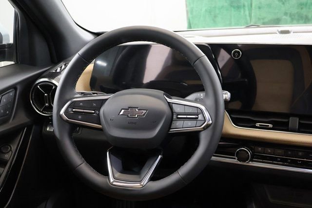 New 2026 Chevrolet Equinox ACTIV w/ Convenience Package III image 15