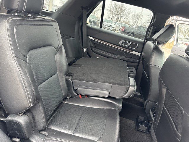Used 2018 Ford Explorer Limited image 33